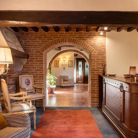 Castello Di Leonina Relais - Adults Only 4* Siena