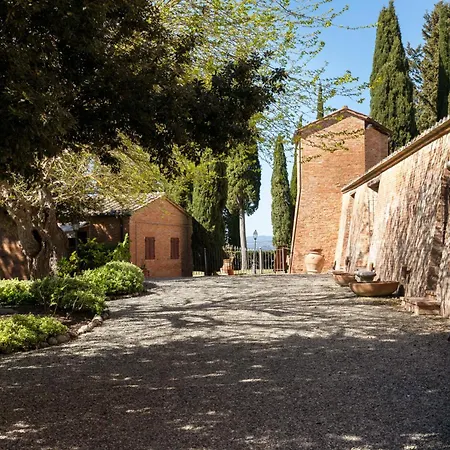 Hotell Castello Di Leonina Relais - Adults Only 4*