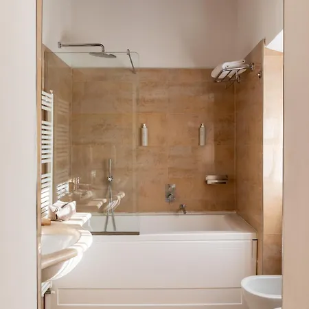 Castello Di Leonina Relais - Adults Only 4*