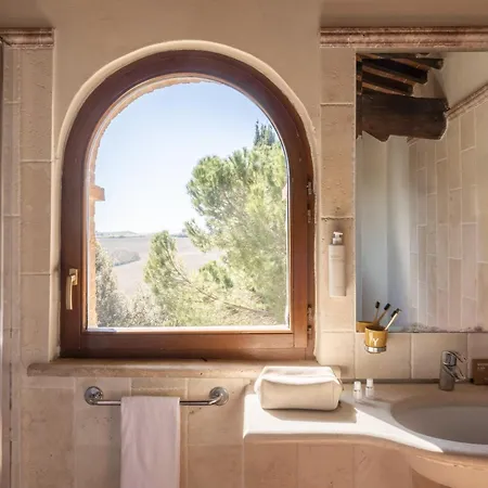 Hotell Castello Di Leonina Relais - Adults Only 4*