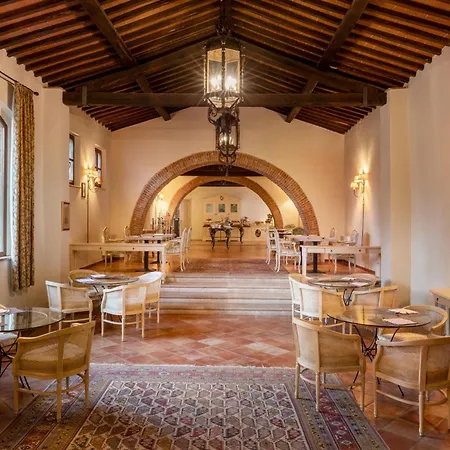 Castello Di Leonina Relais - Adults Only 4* Siena