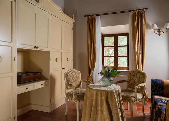 酒店 Castello Di Leonina Relais - Adults Only 4*