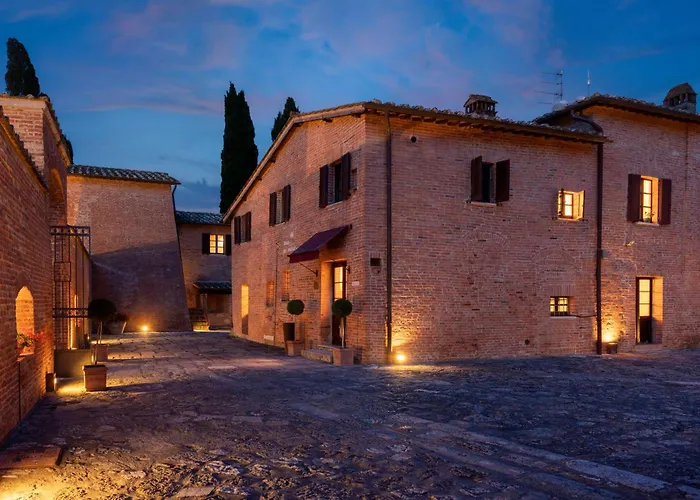 酒店 Castello Di Leonina Relais - Adults Only